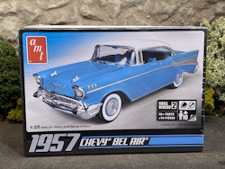 Skala 1/25 - 1957 Chevy Bel Air fr AMT