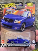 Skala 1/64 Hot Wheels Premium, Boulevard: 99' Ford F-150 SVT Lightning