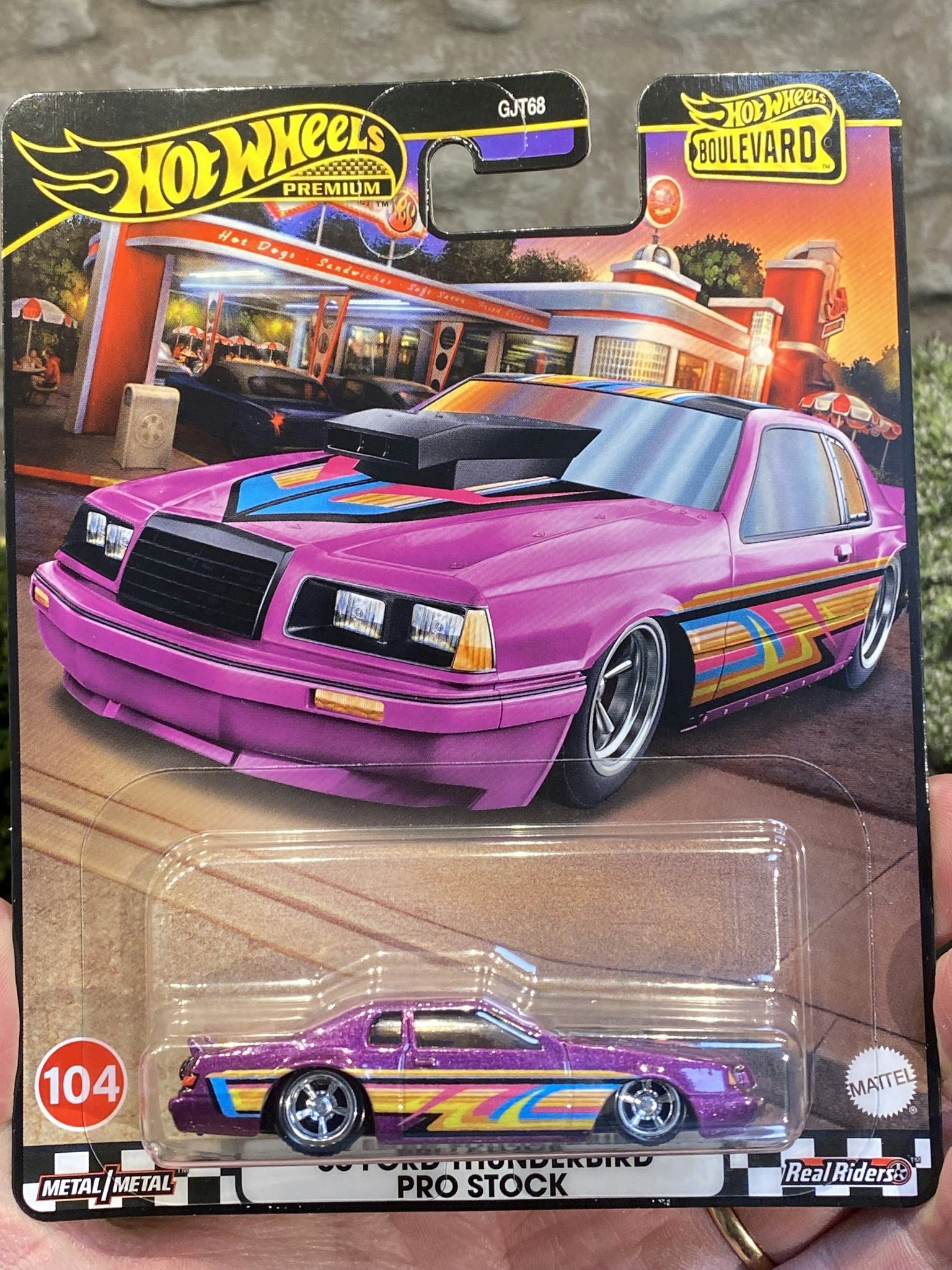 Skala 1/64 Hot Wheels Premium, Boulevard: 86' Ford Thunderbird Pro Stock