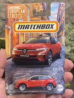 Skala 1/64 Matchbox, European Streets: Renault Megane 2022'