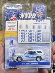 Skala 1/64 Dodge Durango 2019 NYPD w decal sheet "Hot Pursuit" fr Greenlight