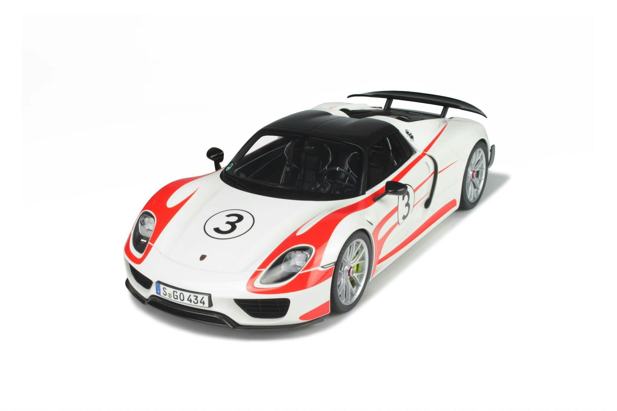 Skala 1/12 Porsche 918 Spyder Weissach Package fr GT-Spirit (GT078)