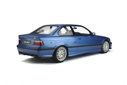 Skala 1/8 BMW M3 (E36) 3.2L Coupe, Blue, incl. Show case fr GT-Spirit (GTS801001)