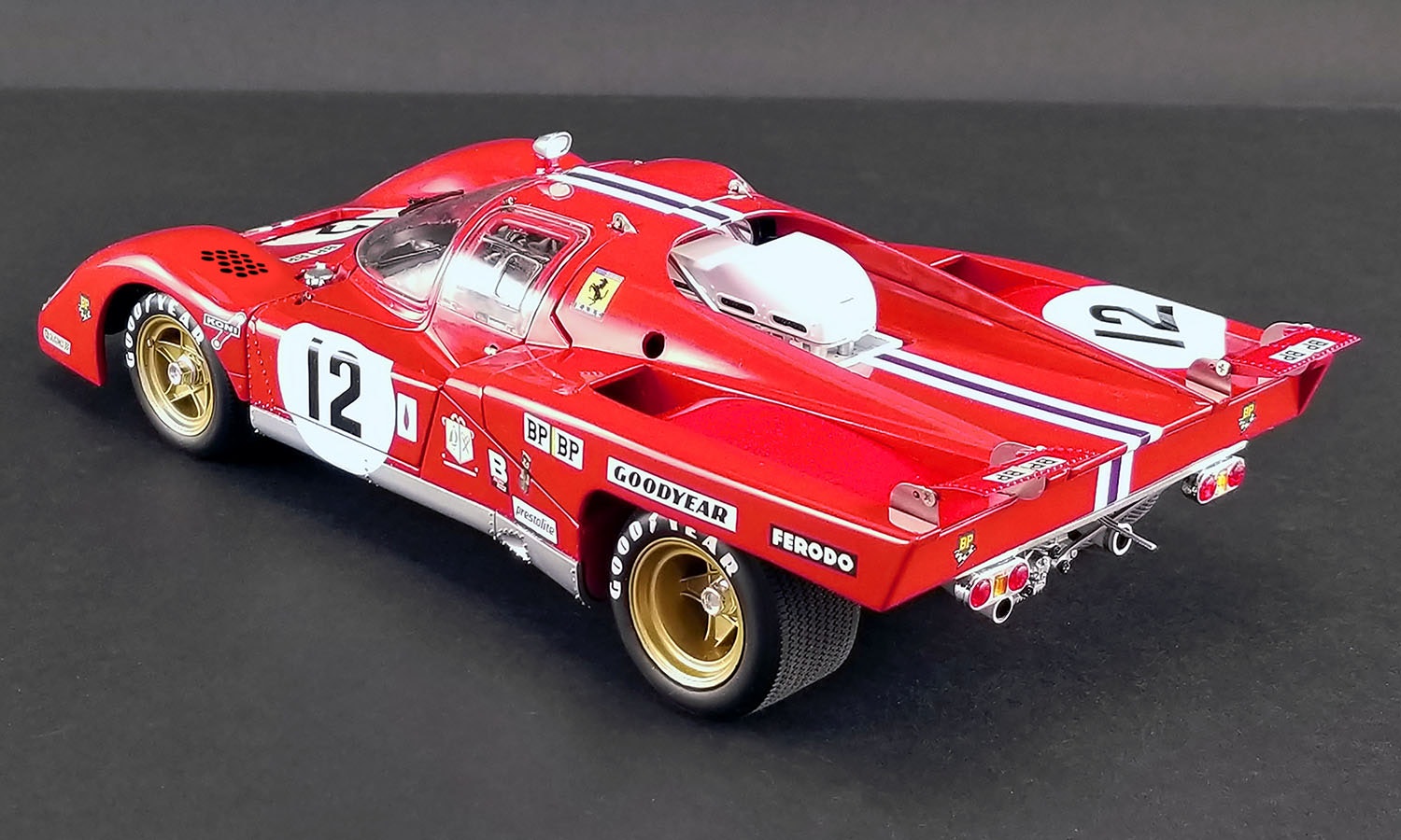 Skala 1/18 Ferrari 512M #12 "Le Mans" fr Masterpiece Collection