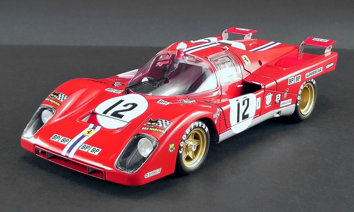 Skala 1/18 Ferrari 512M #12 "Le Mans" fr Masterpiece Collection