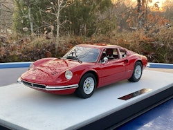 Skala 1/12 Ferrari Dino 246 GT, Red fr TOP Marques, 250 pcs ww