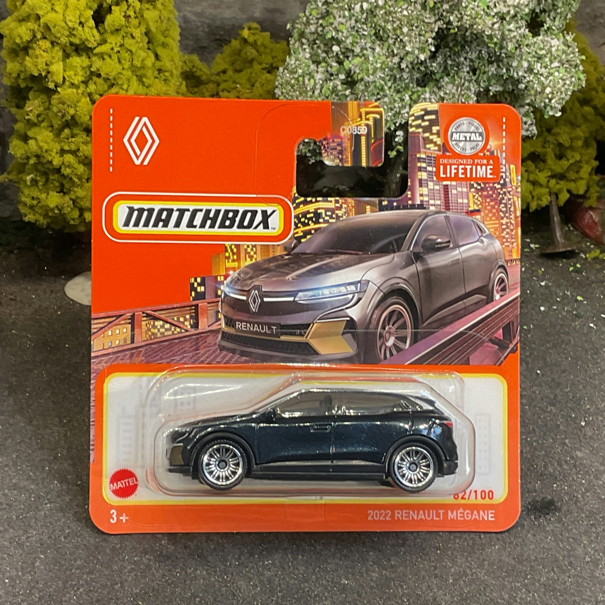Skala 1/64 MATCHBOX "Lifetime" - 2022 Renault Megane