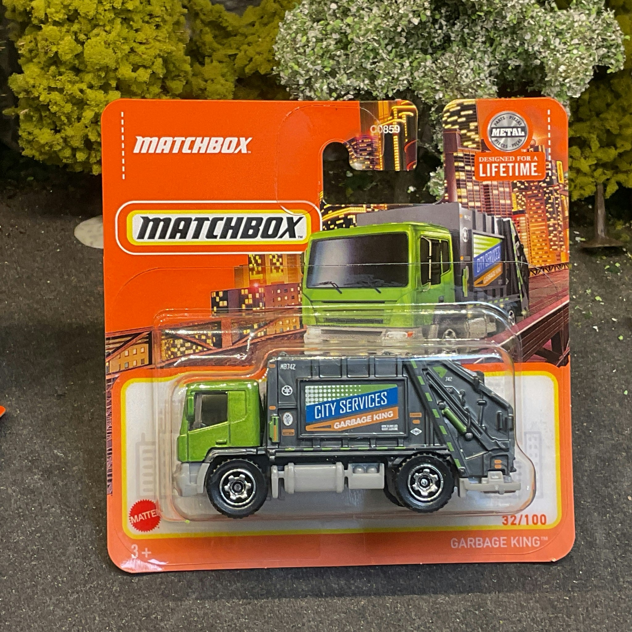 Skala 1/64 Matchbox - Garbage King -Green