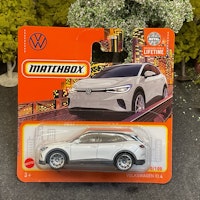 Skala 1/64 Matchbox "Lifetime": Volkswagen ID4, White