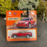 Skala 1/64 Matchbox "Lifetime": Volkswagen ID4, Red