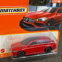 Skala 1/64 Matchbox "Lifetime": Mercedes-Benz CLA Shooting Brake, red