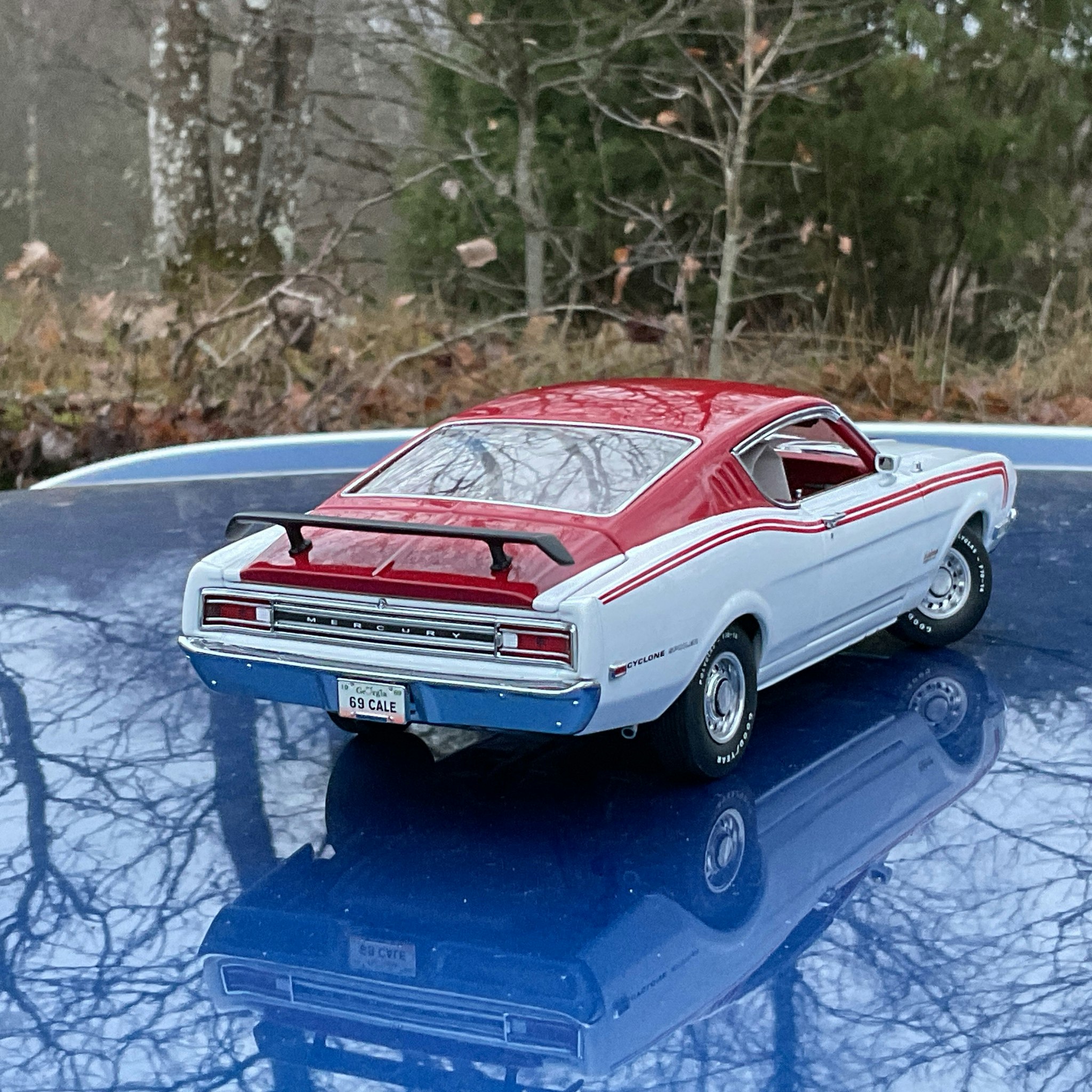 Skala 1/24 1969 Mercury Cyclone "Cale Yarborough Special" fr GMP (8261)