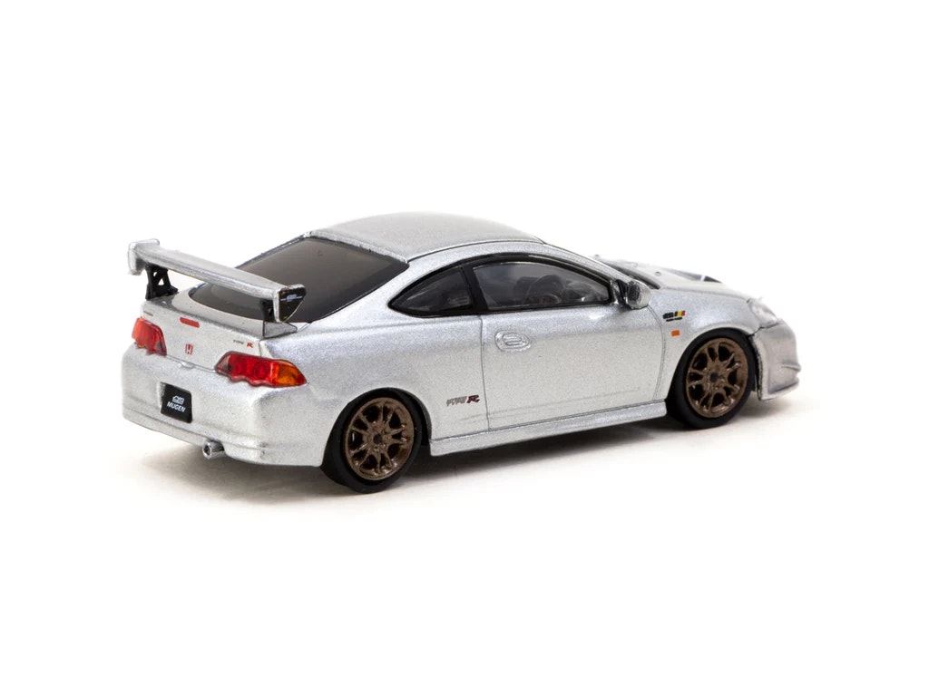 Skala 1/64 Honda Integra TYPE R DC5 MUGEN Silver fr Tarmac Works - ROAD64