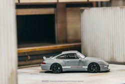 Skala 1/64 993 Remastered By Gunther Werks Grey fr Tarmac Works -  ROAD64