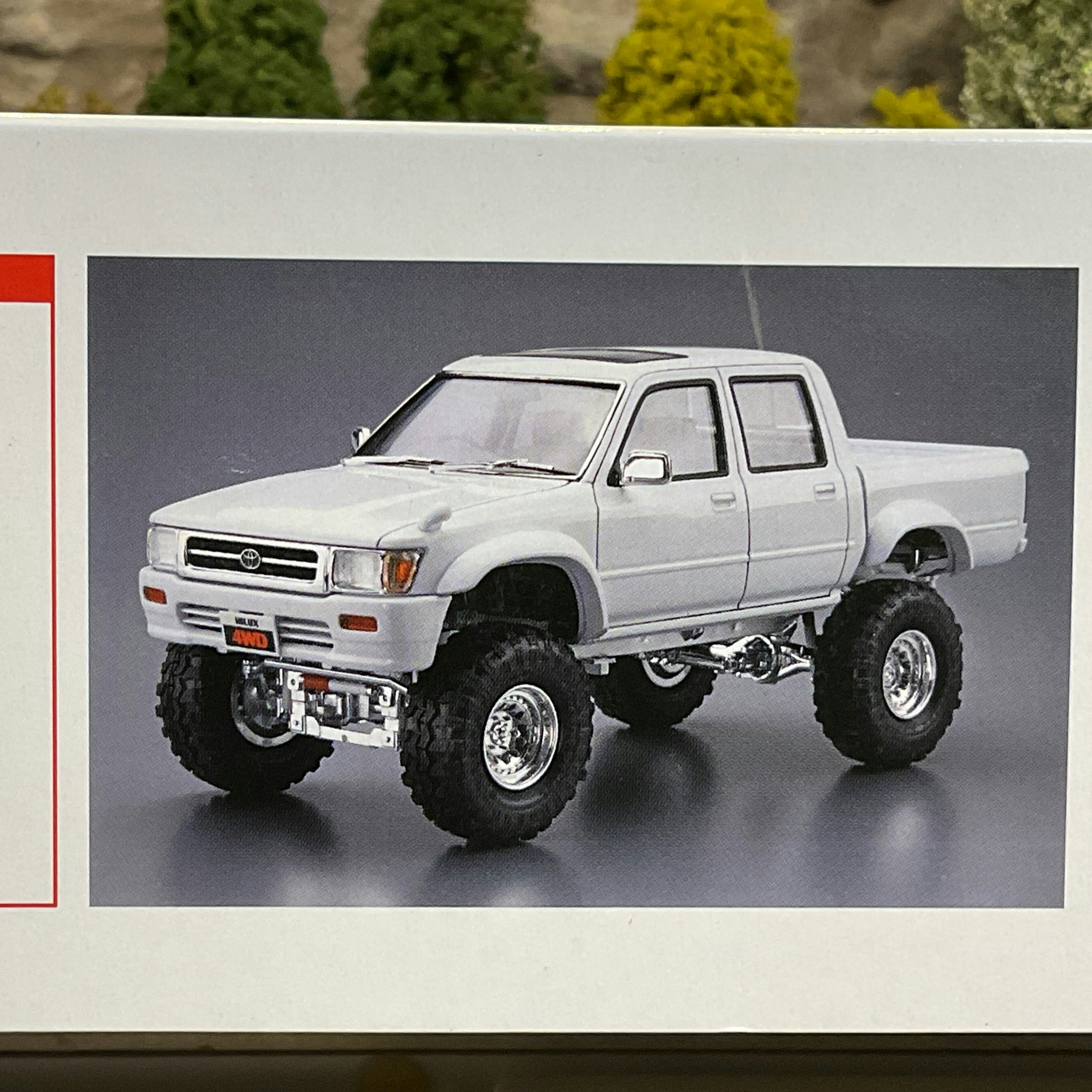 Skala 1/24 Building set Toyota Hilux Double Cab Lift-up fr Aoshima