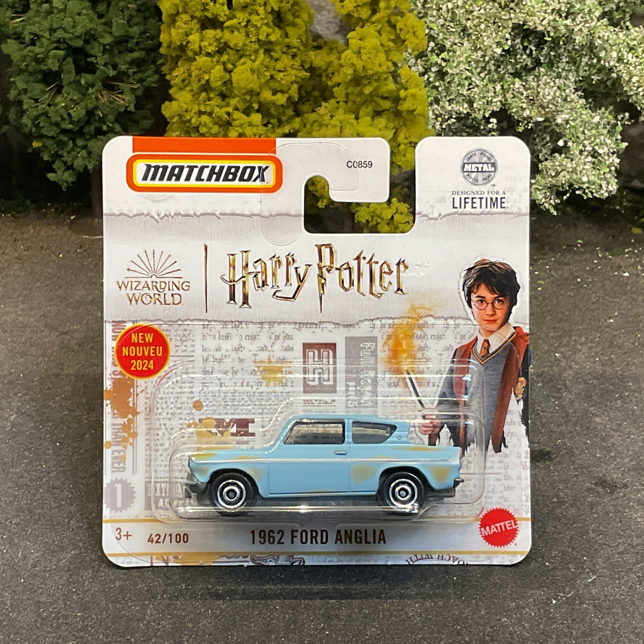 Skala 1/64 MATCHBOX "Lifetime" - 1962 Ford Anglia "Harry Potter"