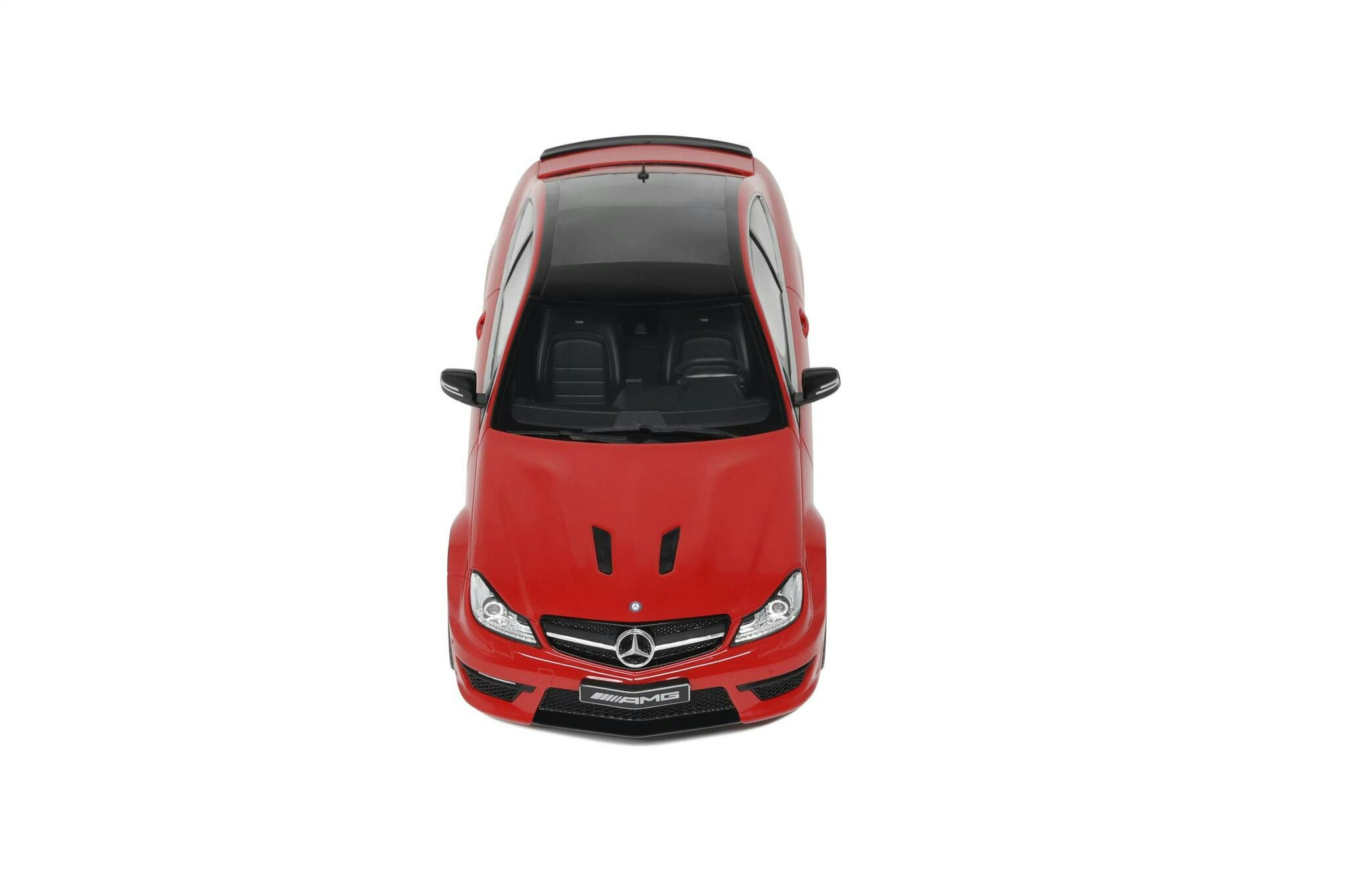 Skala 1/18 MERCEDES-BENZ C63 AMG EDITION 507 RED 2014 fr GT Spirit (GT920)