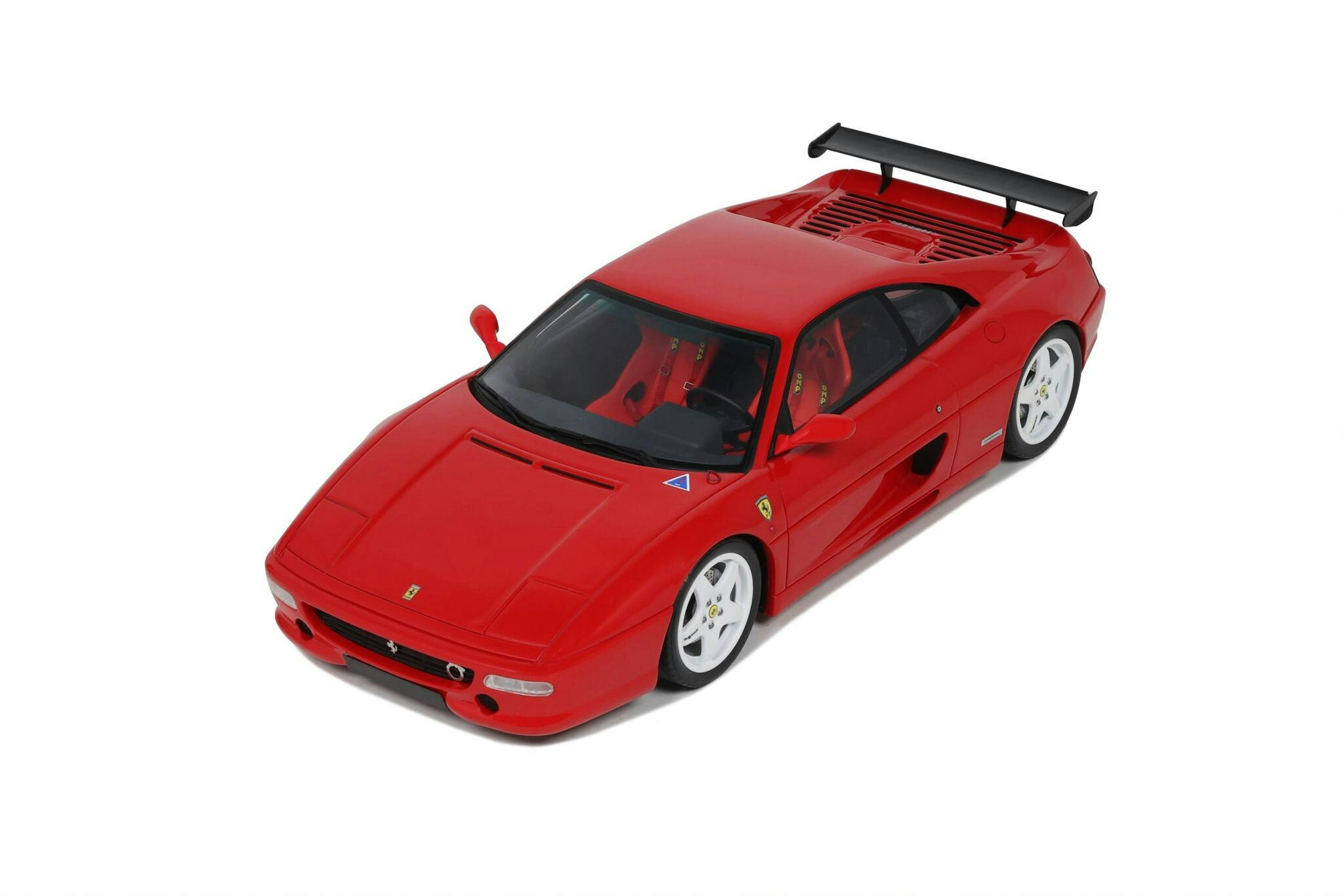 Skala 1/18 FERRARI F355 CHALLENGE RED 1995 fr GT Spirit (GT474)