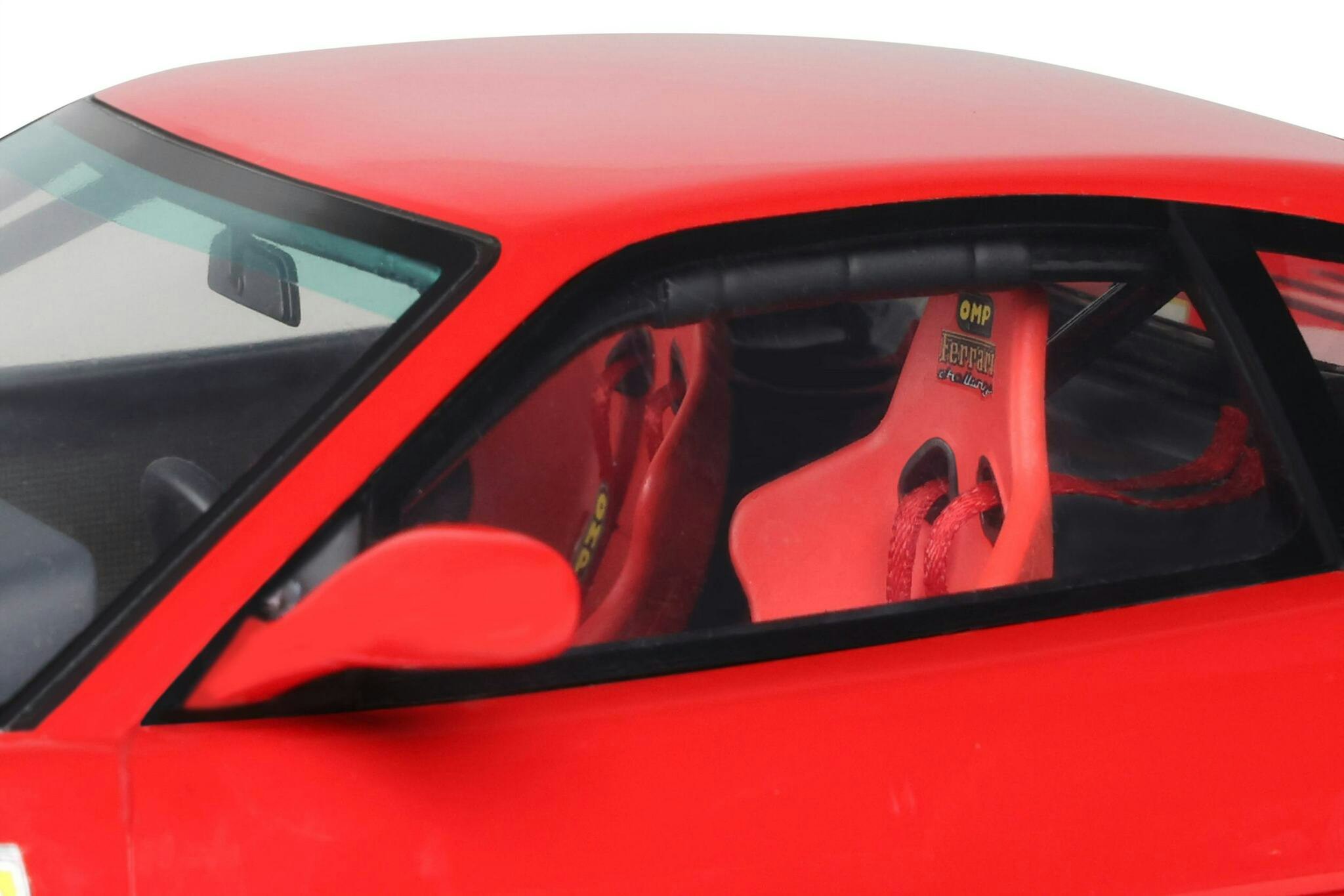 Skala 1/18 FERRARI F355 CHALLENGE RED 1995 fr GT Spirit (GT474)