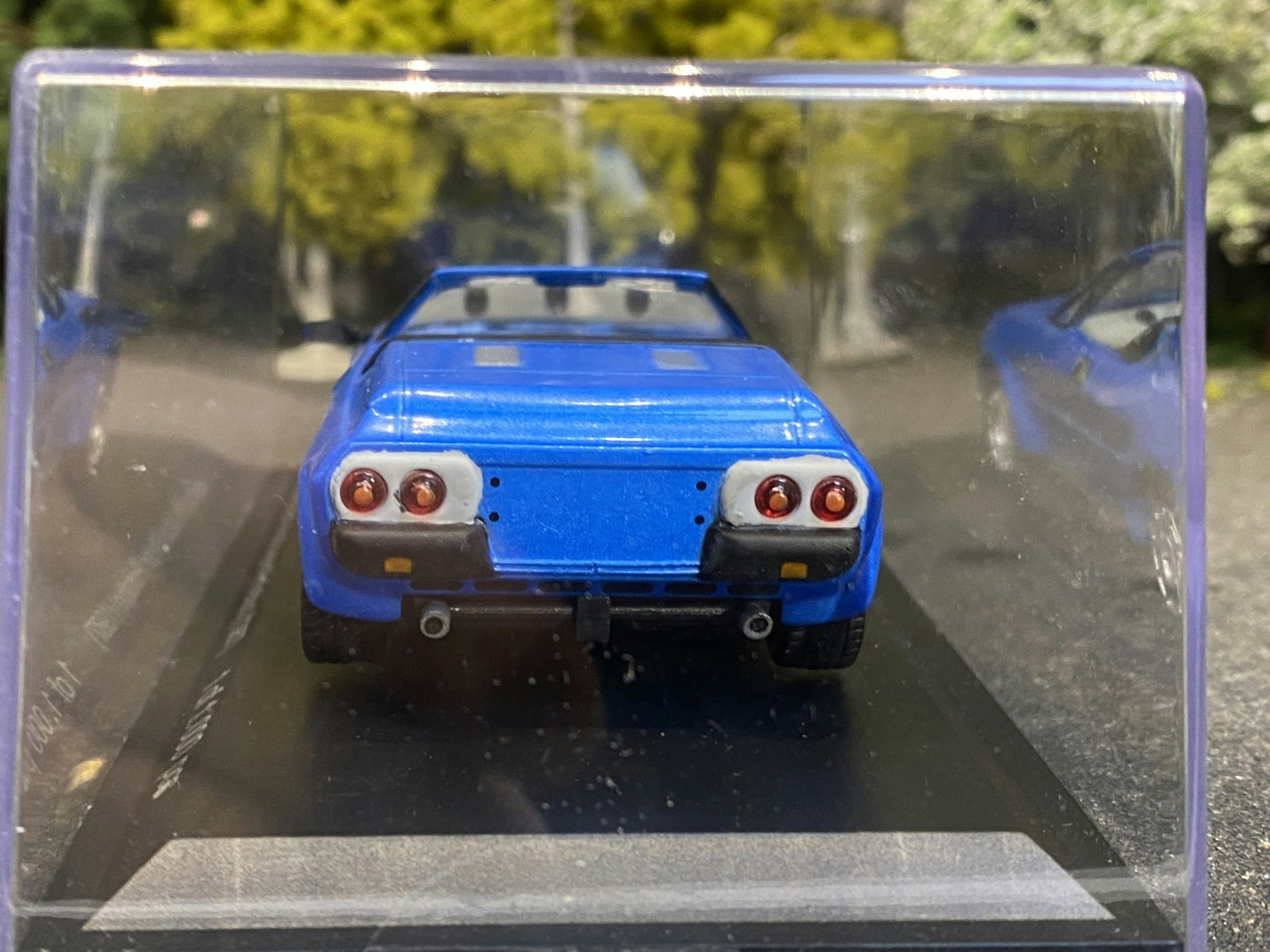Skala 1/43 Lamborghini Jalpa Spider Prototipo 1987, blue fr WhiteBox 1 of 1000 ex