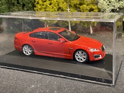 Skrot?/Scrap? Skala 1/43 Jaguar XFR 2010, red fr WhiteBox 1 of 1000 ex
