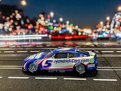 Skala 1/32 Analog slotcar fr Carrera: NASCAR Camaro NextGen ZL1 "Hendrick Motorsports, Kyle Larson, No.5