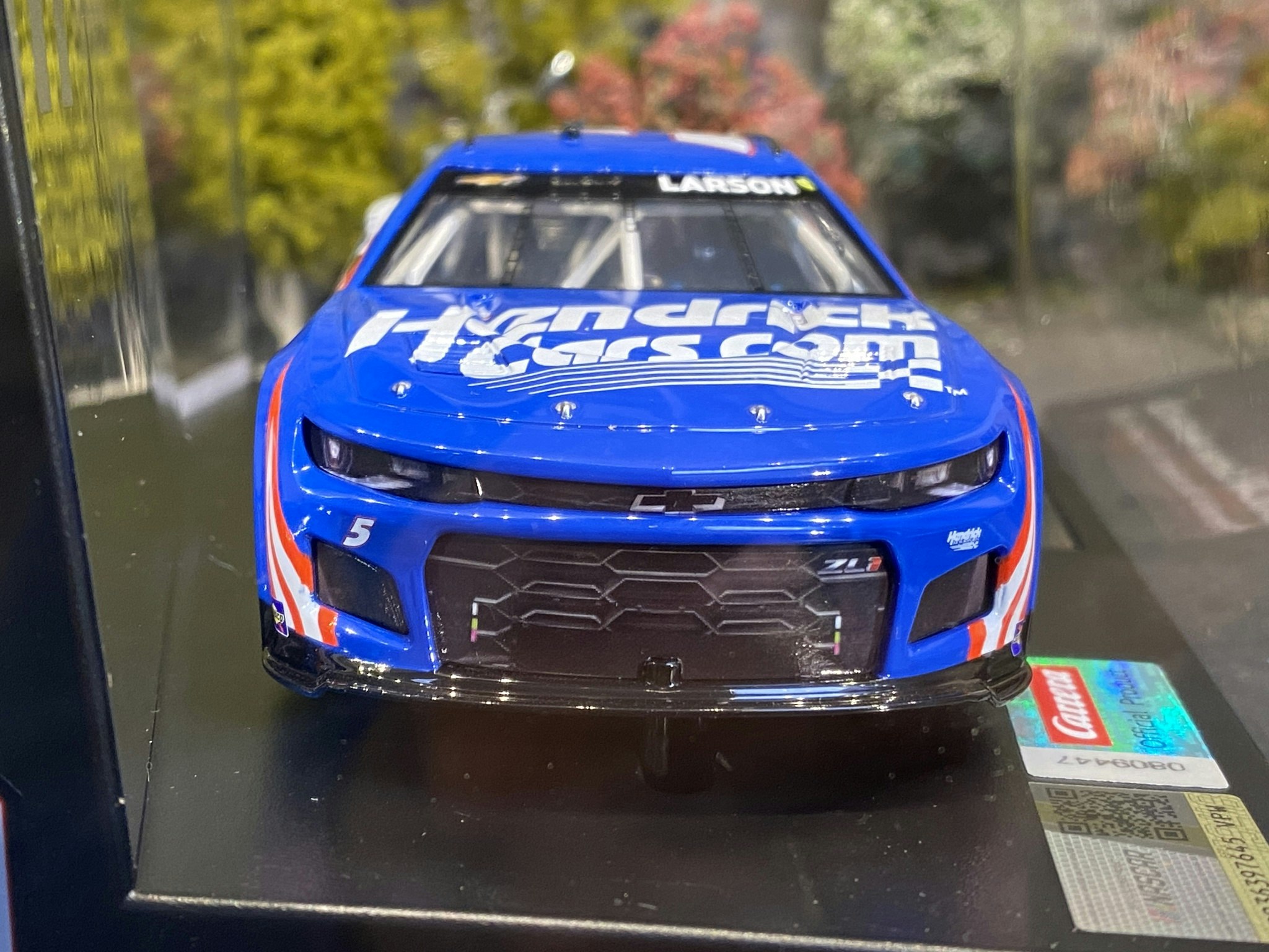Skala 1/32 Analog slotcar fr Carrera: NASCAR Camaro NextGen ZL1 "Hendrick Motorsports, Kyle Larson, No.5