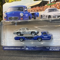 Skala 1/64 Hot Wheels PREMIUM Team Transport: Mercedes-Benz 300 SL + 55' M-B Blaues Wunder