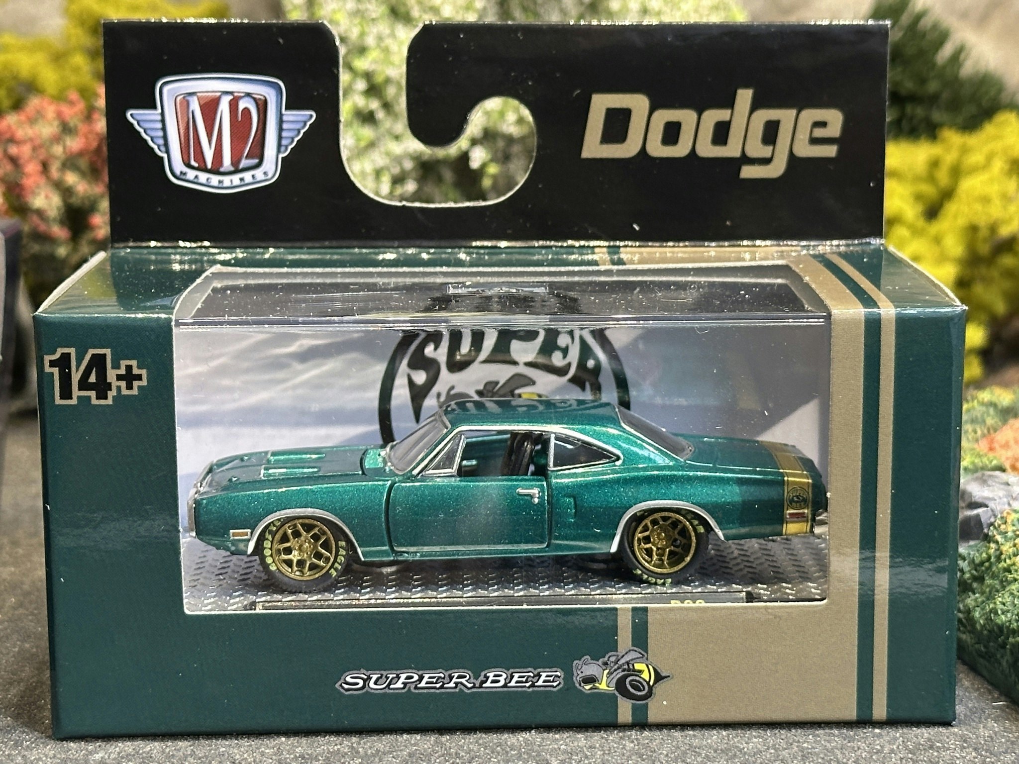 Skala 1/64 M2 - Machines: 1970 Dodge Super Bee HEMI