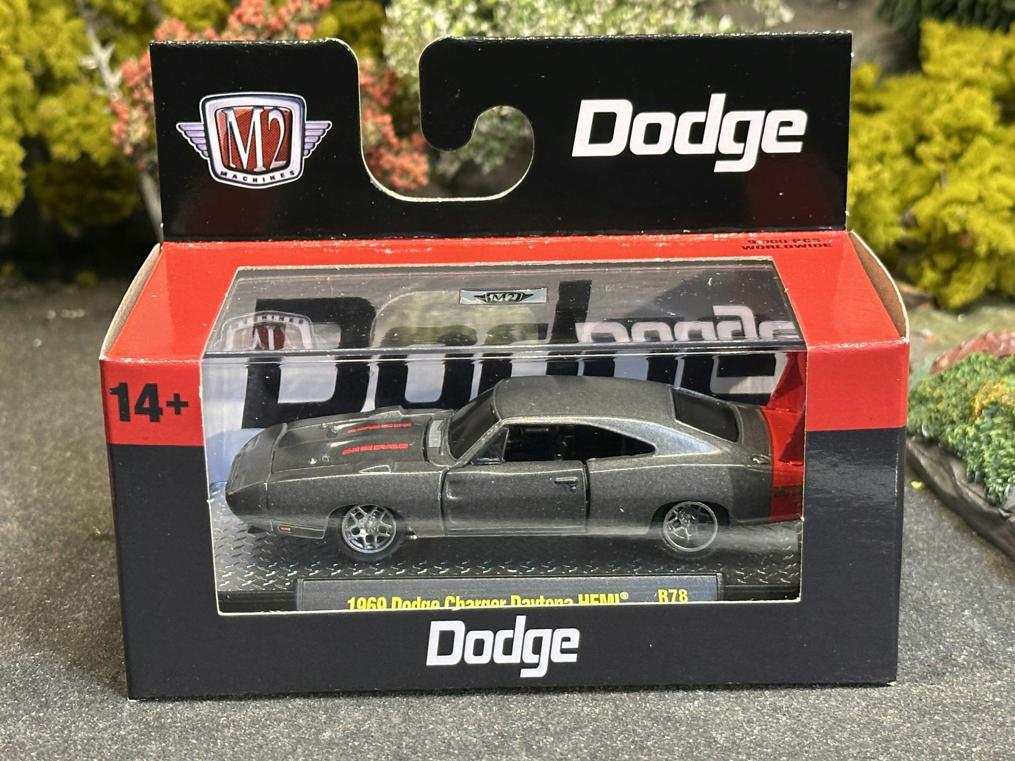 Skala 1/64 M2 - Machines: 1969 Dodge Charger Daytona HEMI