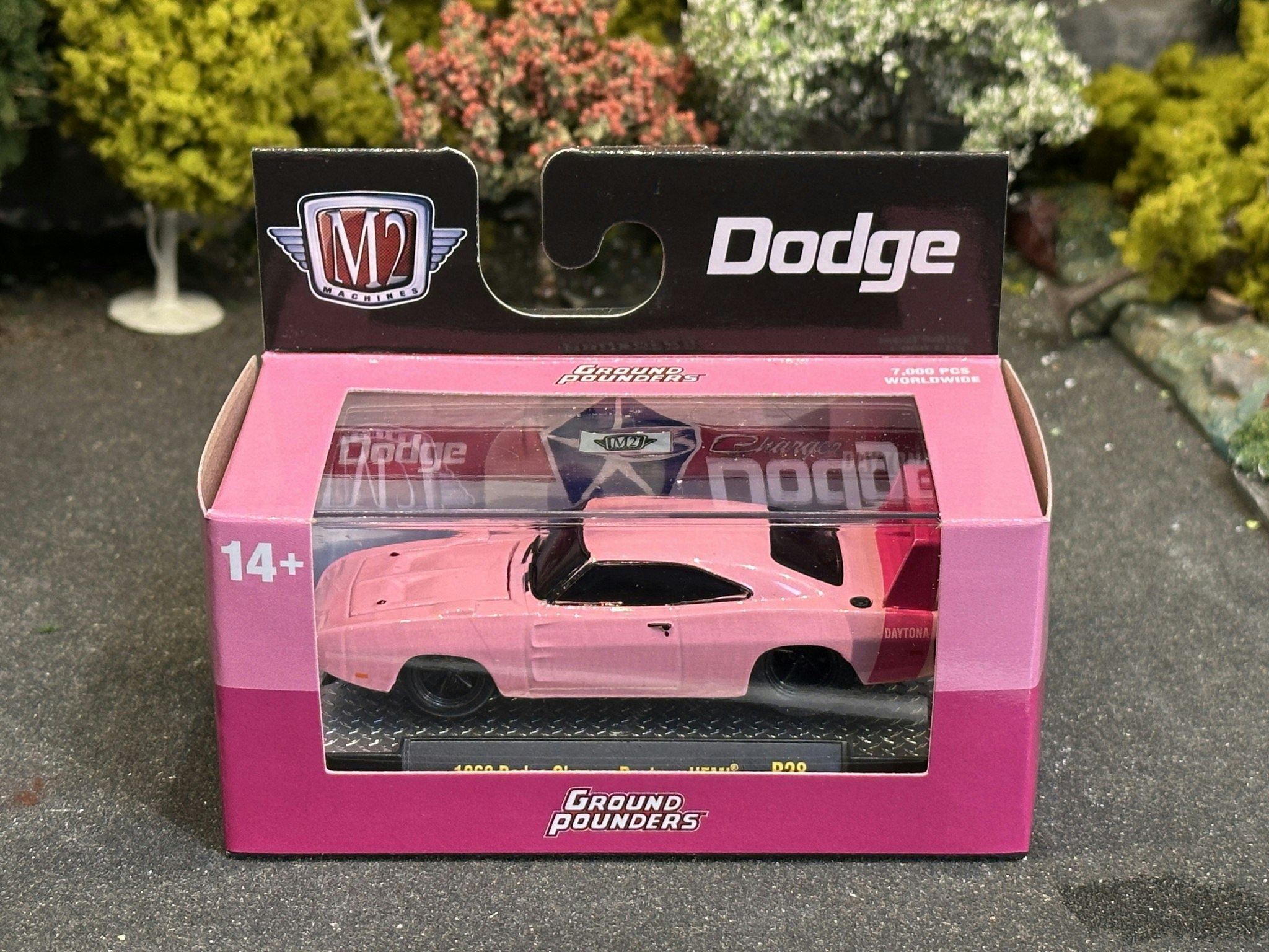 Skala 1/64 M2 - Machines: 1969 Dodge Charger Daytona HEMI "Grounder Pounder"
