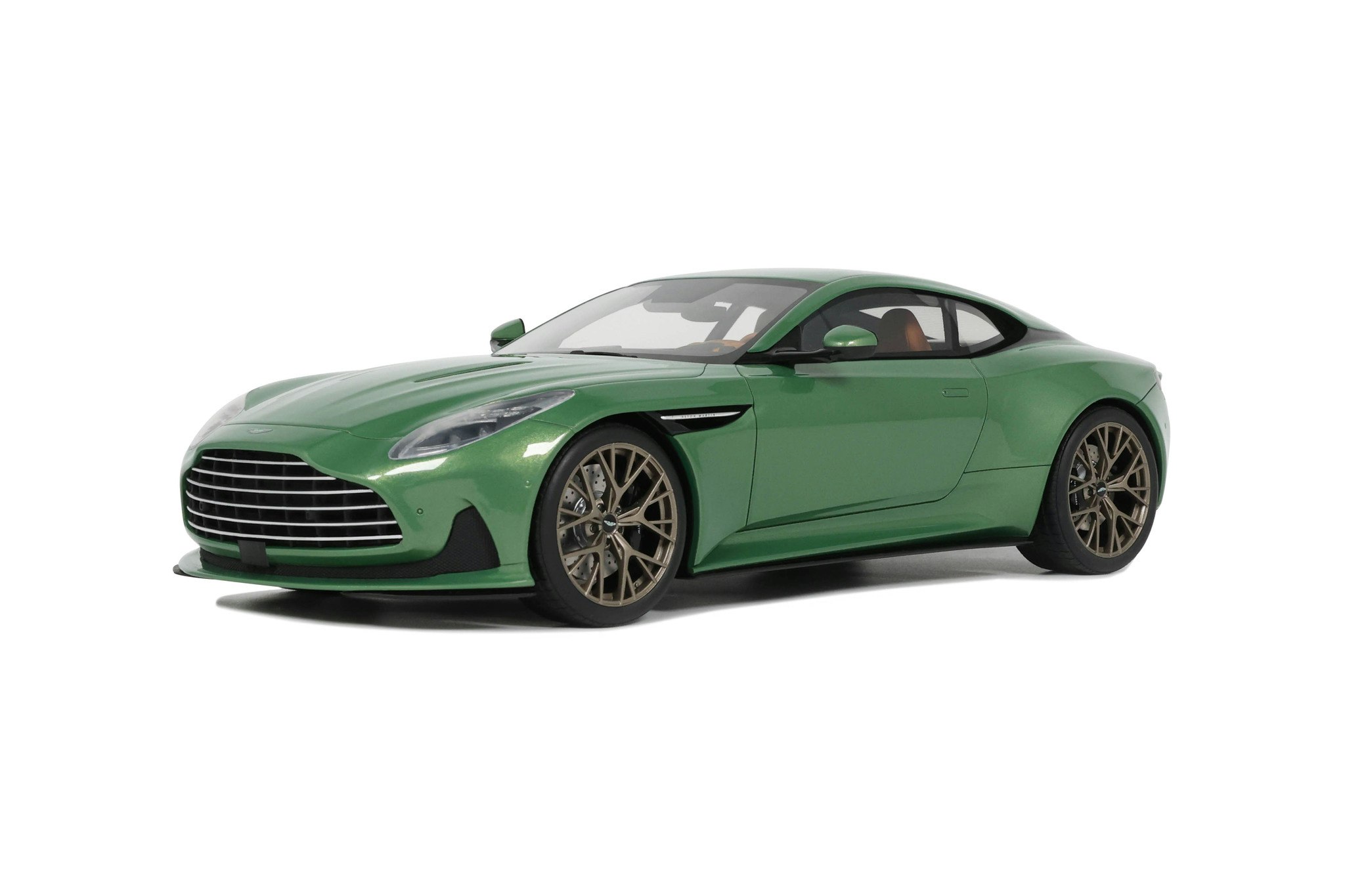 Skala 1/18 Aston Martin DB12 Vantage Green 2023 fr GT Spirit (GT466)