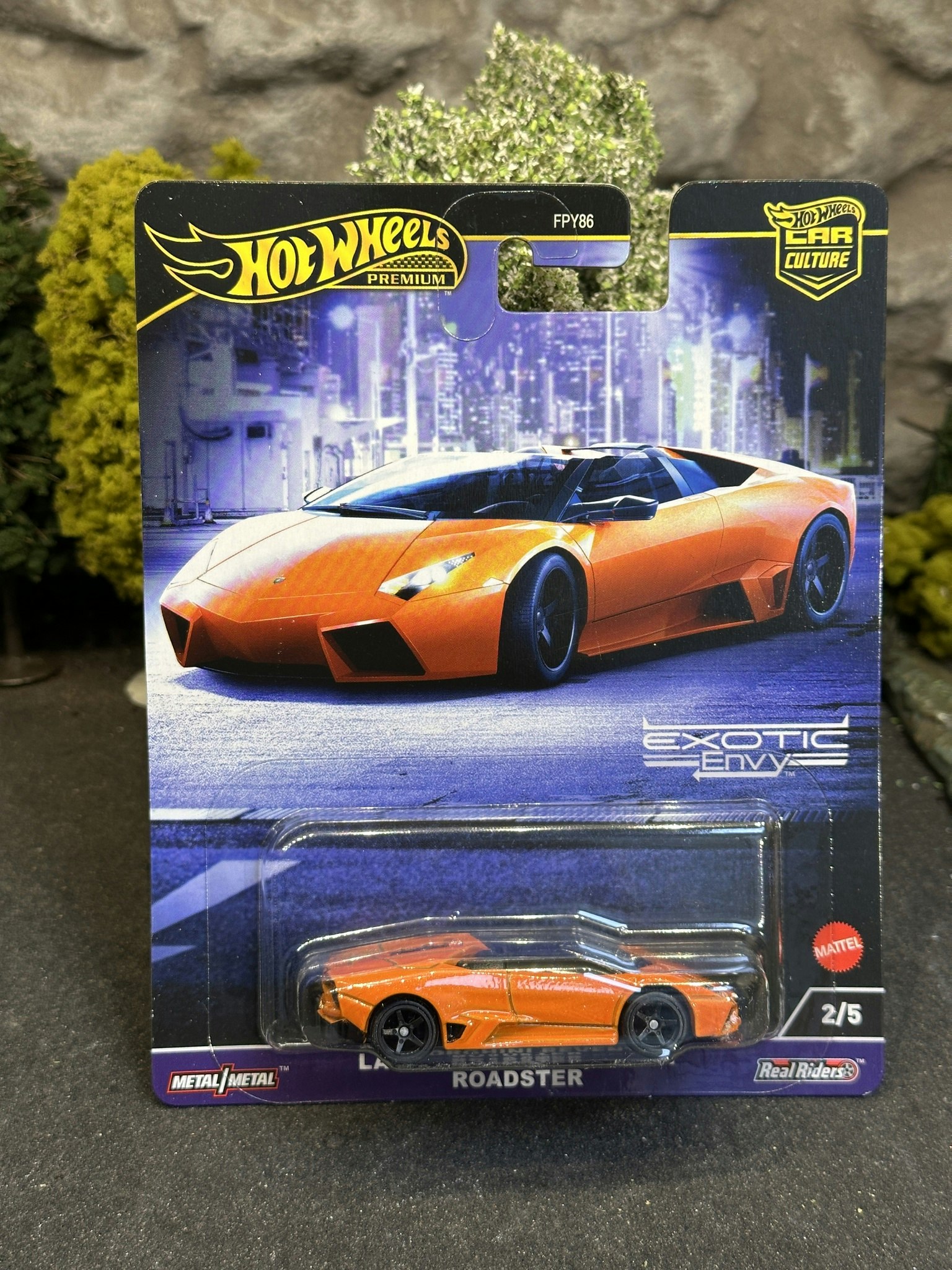 Skala 1/64 Hot Wheels Premium, Exotic Envy: Lamborghini Reventon Roadster - Car Culture
