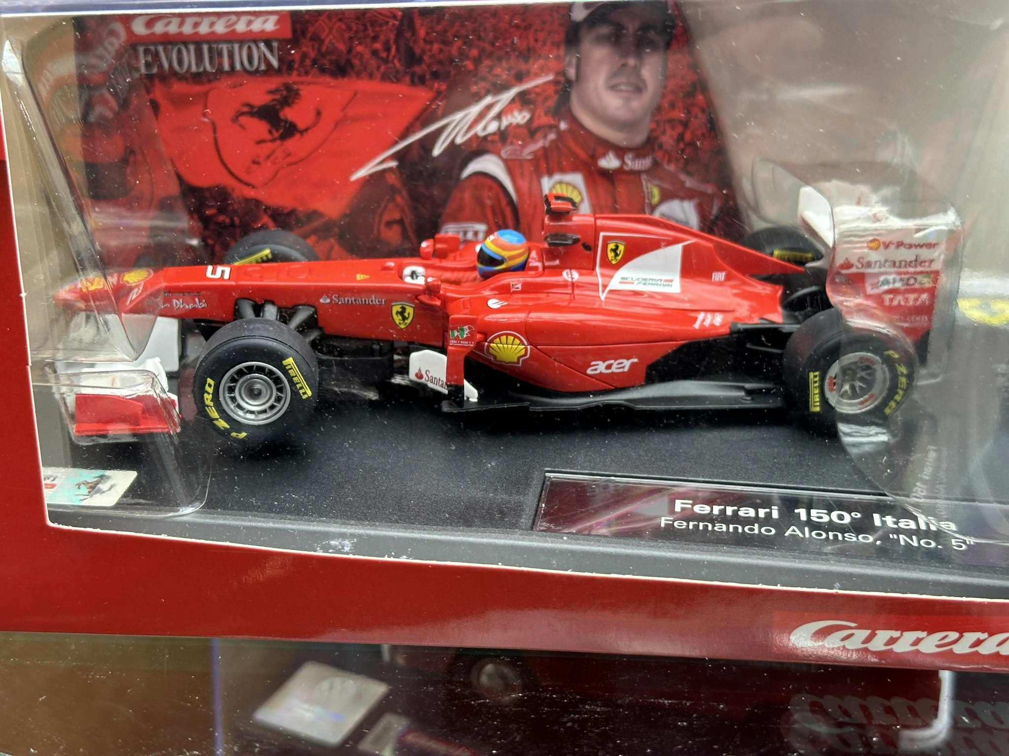 Scale 1/32 Analogue slotcar Carrera: Ferrari 150° Italia, F.Alonso #5