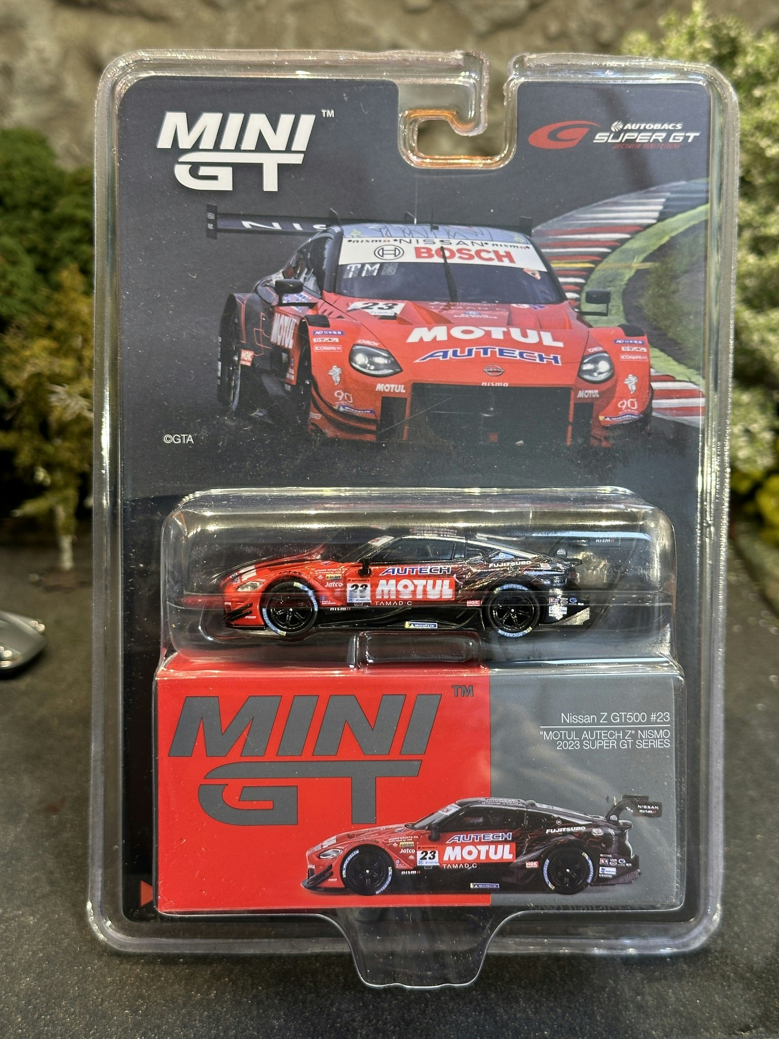 Skala 1/64 Nissan Z GT500 #23 "MOTUL AUTECH Z" NISMO 2023 SUPER GT SERIES fr MINI GT (756)