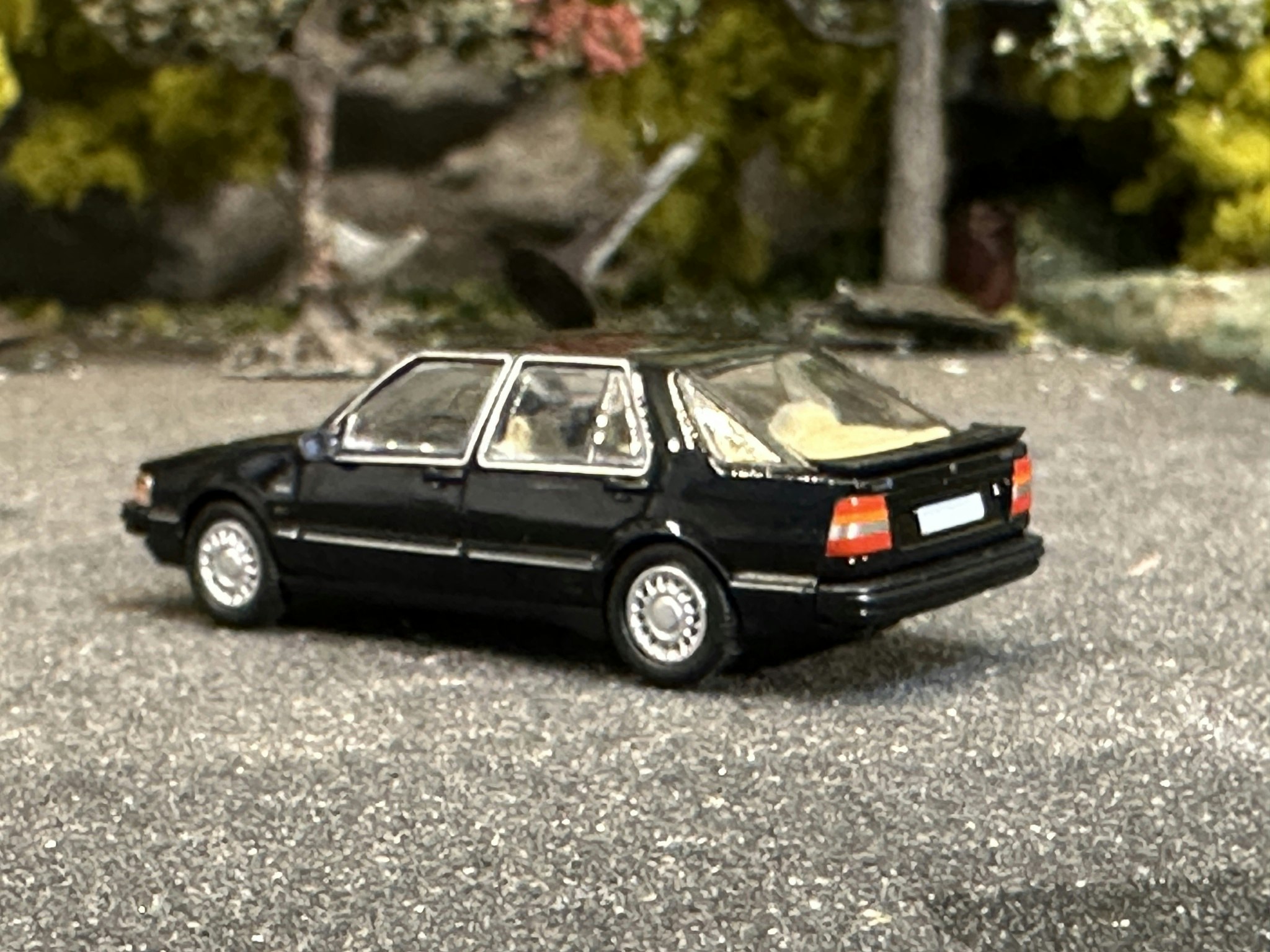 Skala 1/87 - SAAB 9000 CC, Black fr PCX87