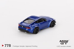 Skala 1/64 - Nissan Z Pandem Seiran Blue fr MINI GT (778)