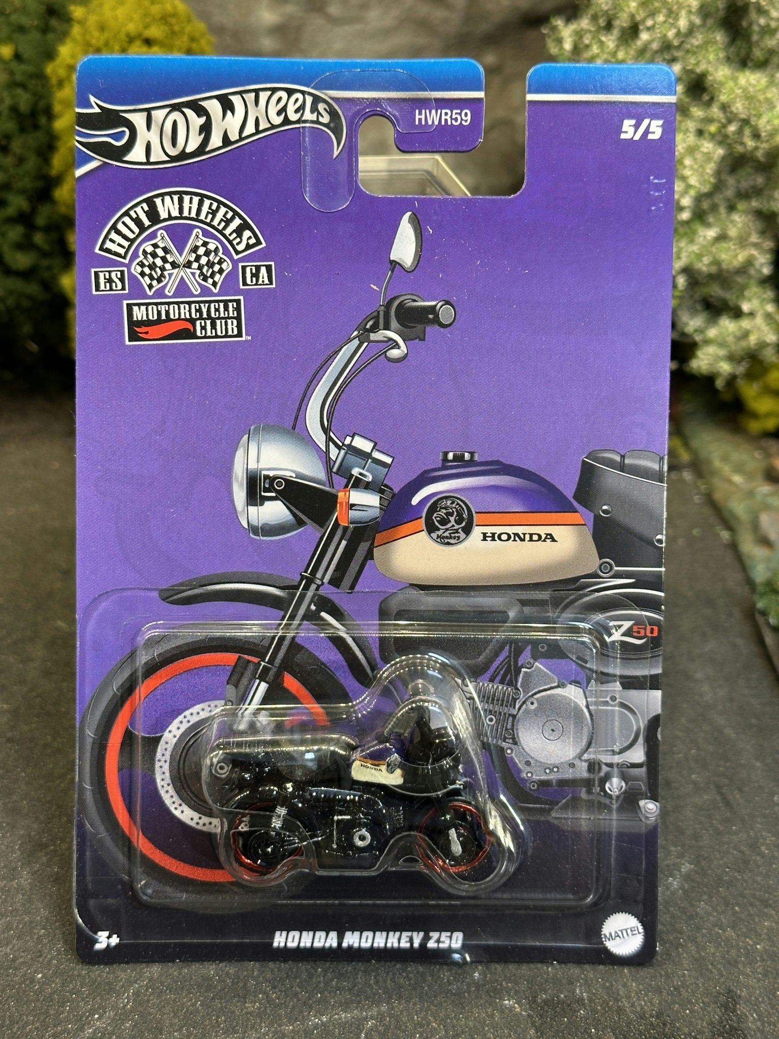 Skala 1/64 Hot Wheels - Motorcycle Club: Honda Monkey Z50