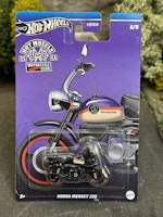Skala 1/64 Hot Wheels - Motorcycle Club: Honda Monkey Z50