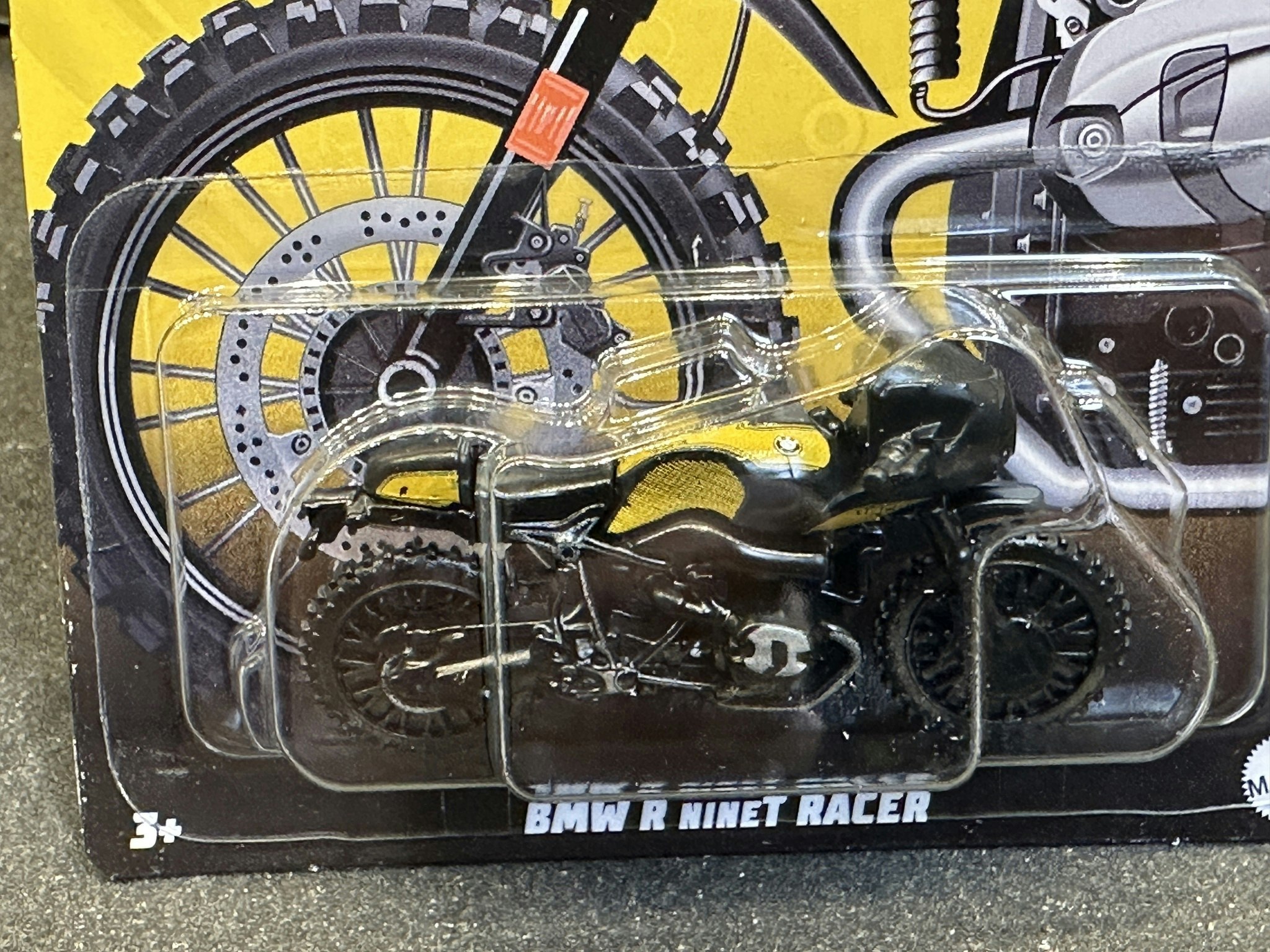 Skala 1/64 Hot Wheels - Motorcycle Club: BMW R nineT Racer