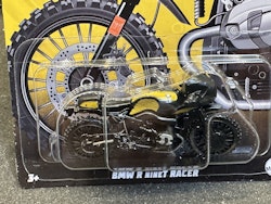 Skala 1/64 Hot Wheels - Motorcycle Club: BMW R nineT Racer