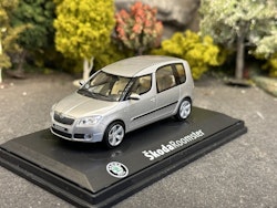 Skala 1/43 Škoda Roomster, Silver fr Abrex