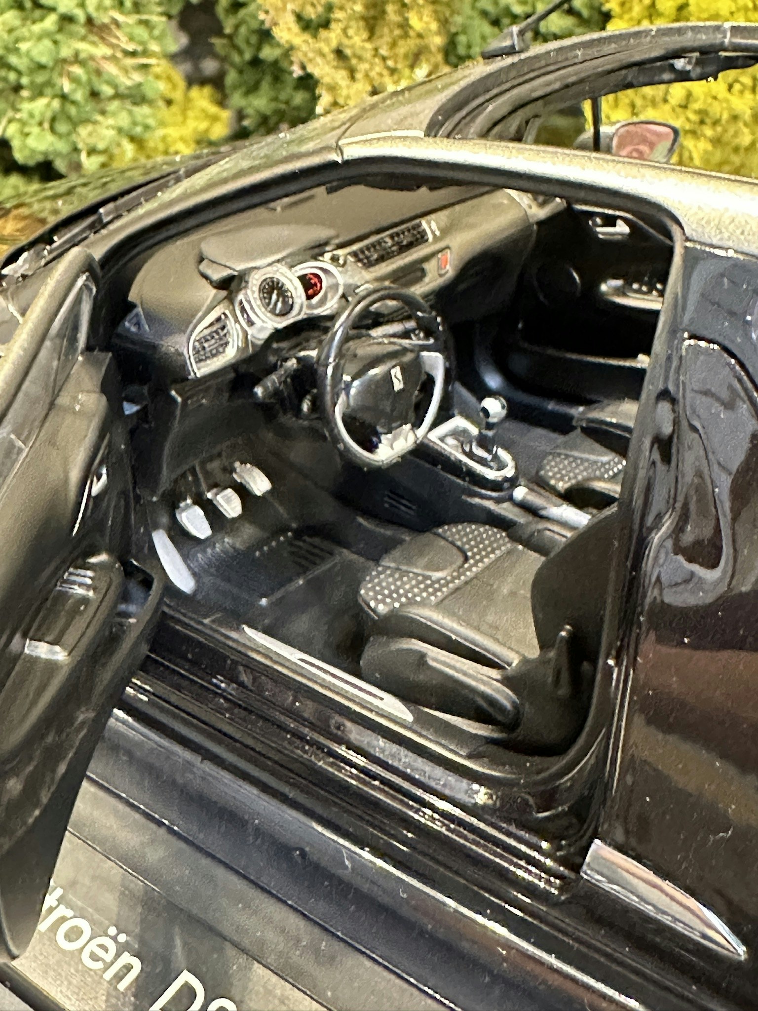 Skala 1/18 Citroen DS3 Cabrio fr Norev