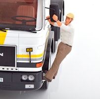 Skala 1/18 Figure: Trucker Franz hanging at the truck - ROAD KING - KK-Scale