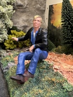 Skala 1/18 Figure: Trucker Günther sitting in Truck - ROAD KING - KK-Scale