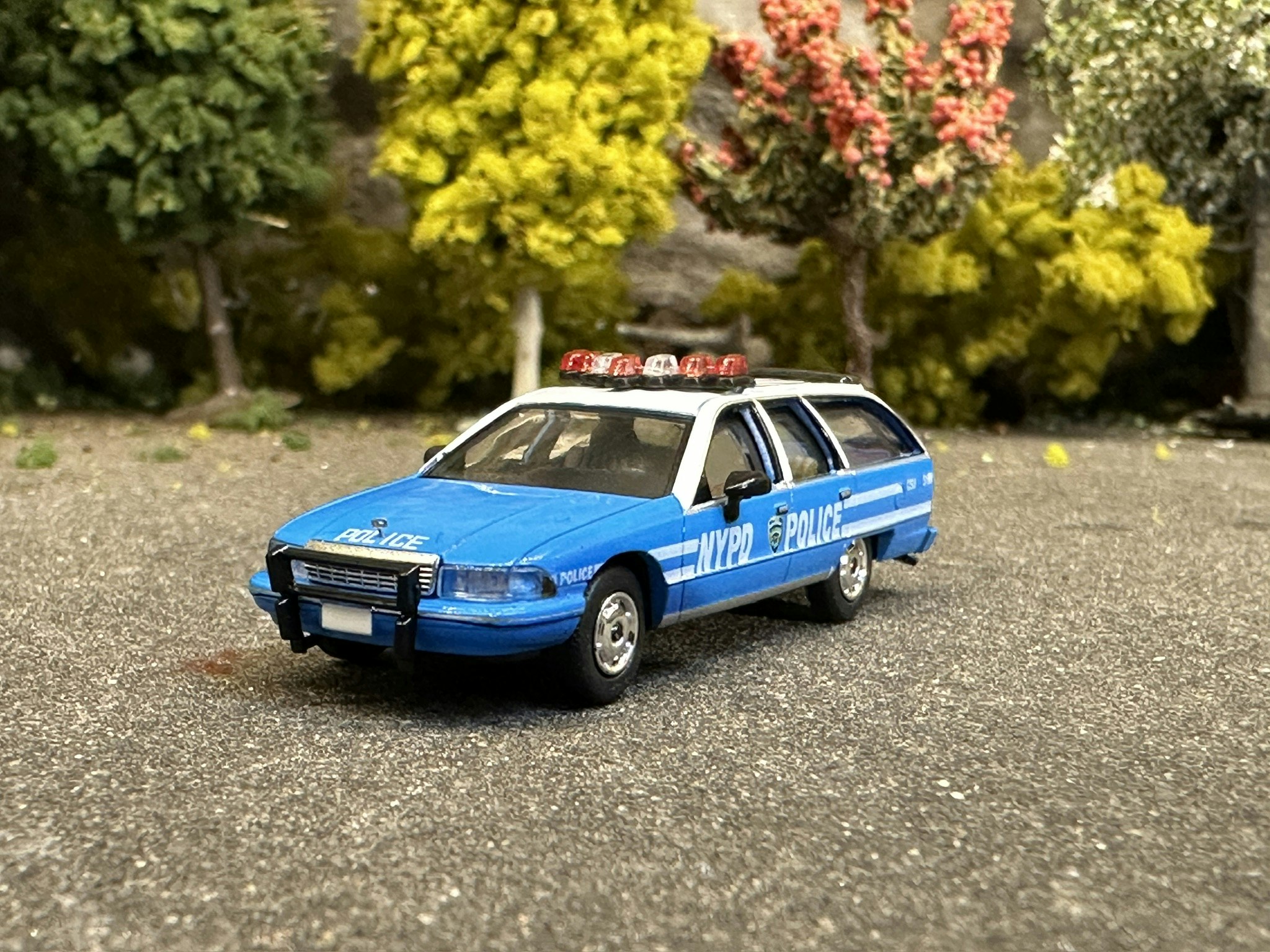 Skala 1/87 - Chevrolet Caprice Station Wagon, NYPD Police car fr PCX87
