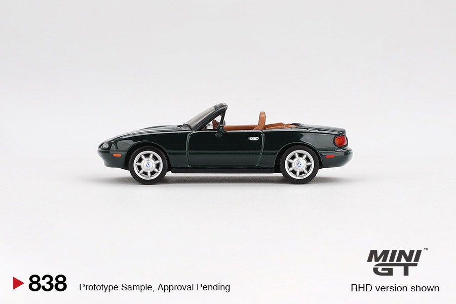 Skala 1/64 MAZDA MX5 EUNOS ROADSTER V-SPECIAL EXCELLENT GREEN MICA 1990 fr MINI GT (GT838)