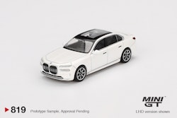 Skala 1/64 BMW i7 xDrive60 Mineral White fr MINI GT (819)