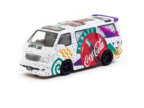 Skala 1/64 Toyota Hiace Wagon Custom Coca-Cola Delivery Van fr TARMAC works - Road 64