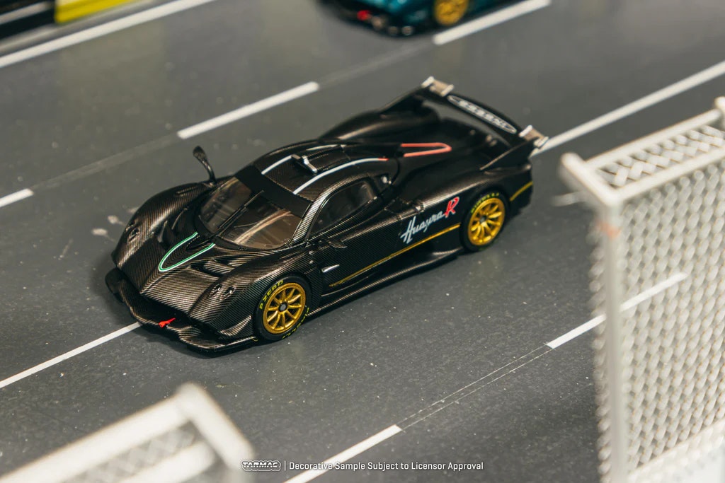 Skala 1/64 Pagani Huayra R Matt Black Carbon Fiber - TARMAC works